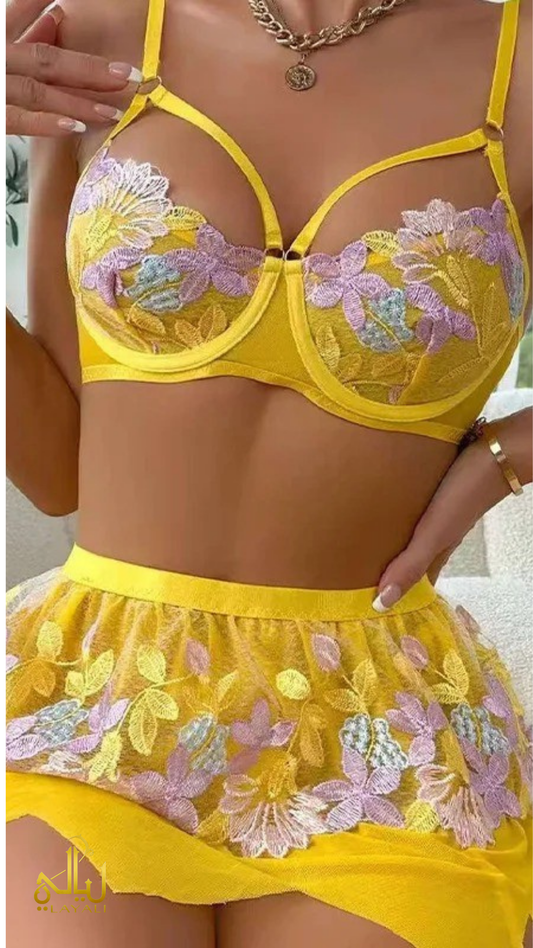 Ensemble 💛 3 Pièces – Fleurs Brodées & Éclat Soleil